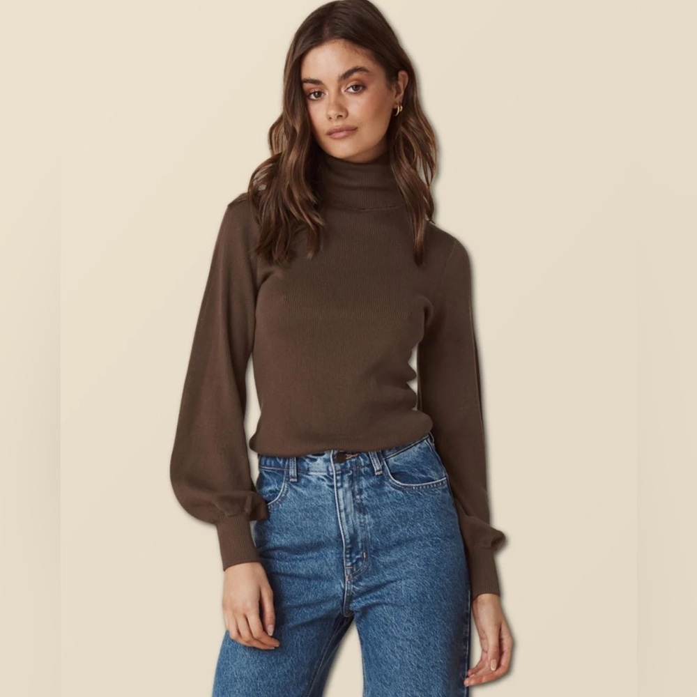 NWT Spell Highland Classic Skivvy in Chocolate
